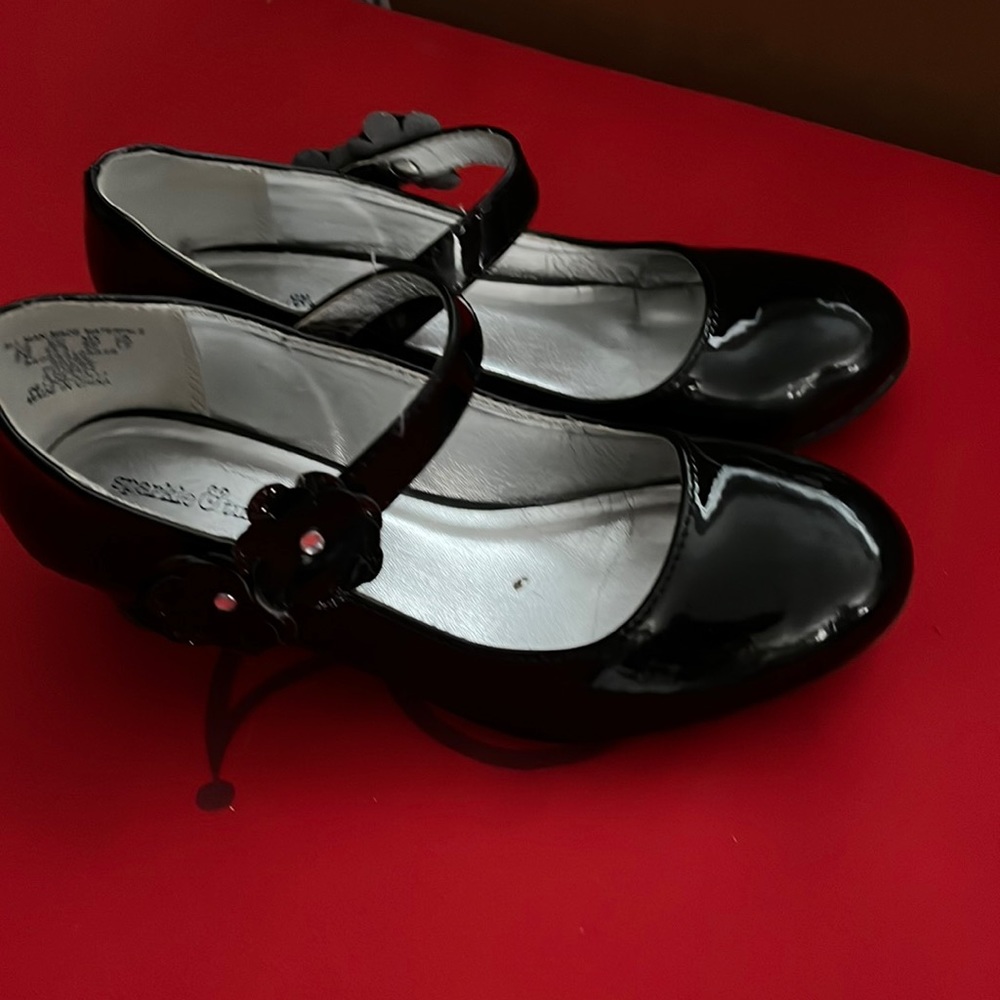 Girls dress shoes